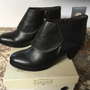 L’artiste Lartiste Spring Step Linguette black ankle boots booties 40 9 new